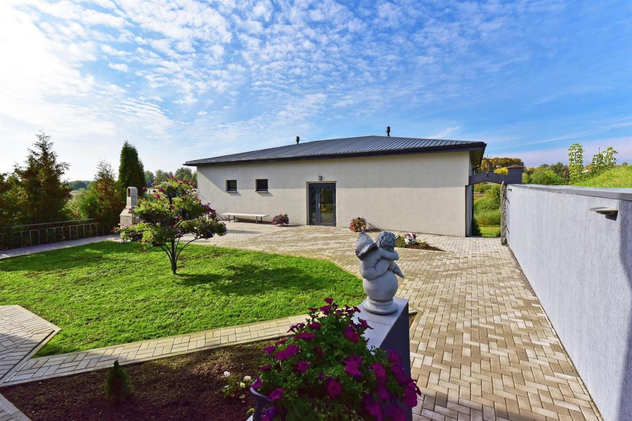 Ms Resort Nemezis Exterior photo